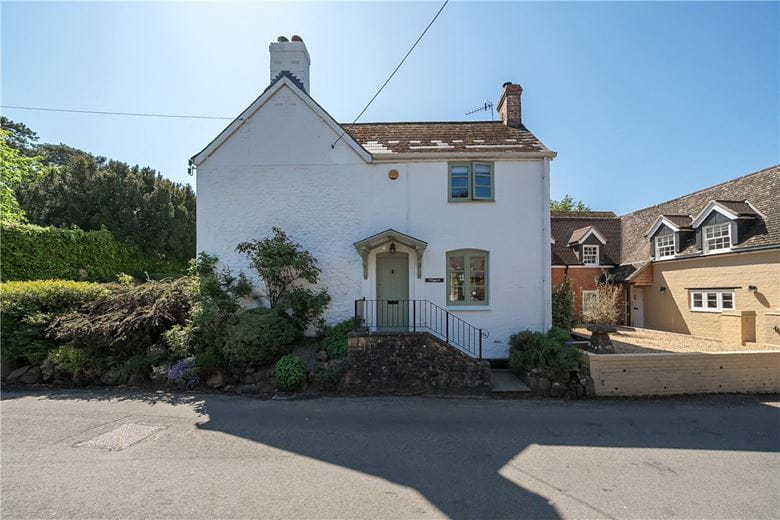 3 bedroom house, Ogbourne St. George, Marlborough SN8 - Available