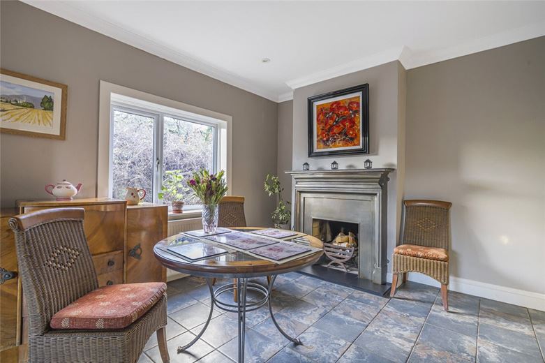 3 bedroom house, Newtown, Shalbourne SN8 - Sold STC