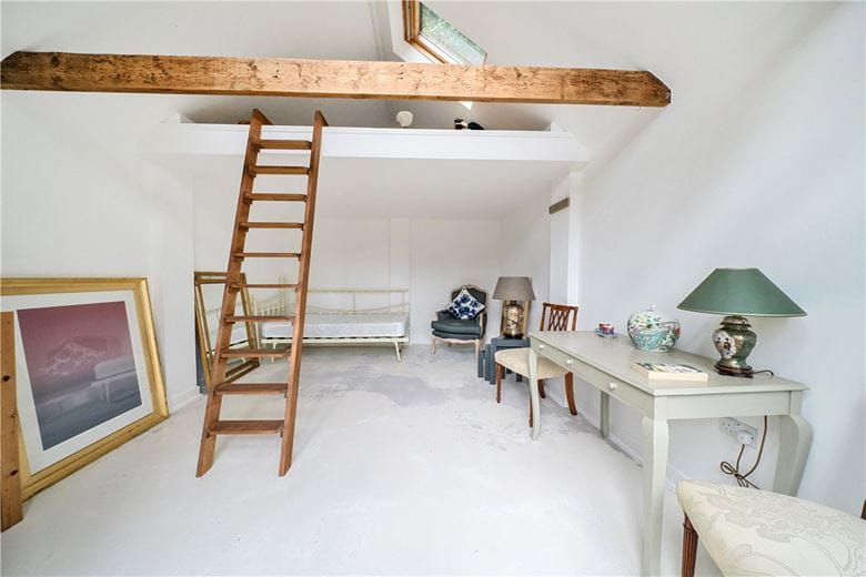 3 bedroom house, Wootton Rivers, Marlborough SN8 - Available