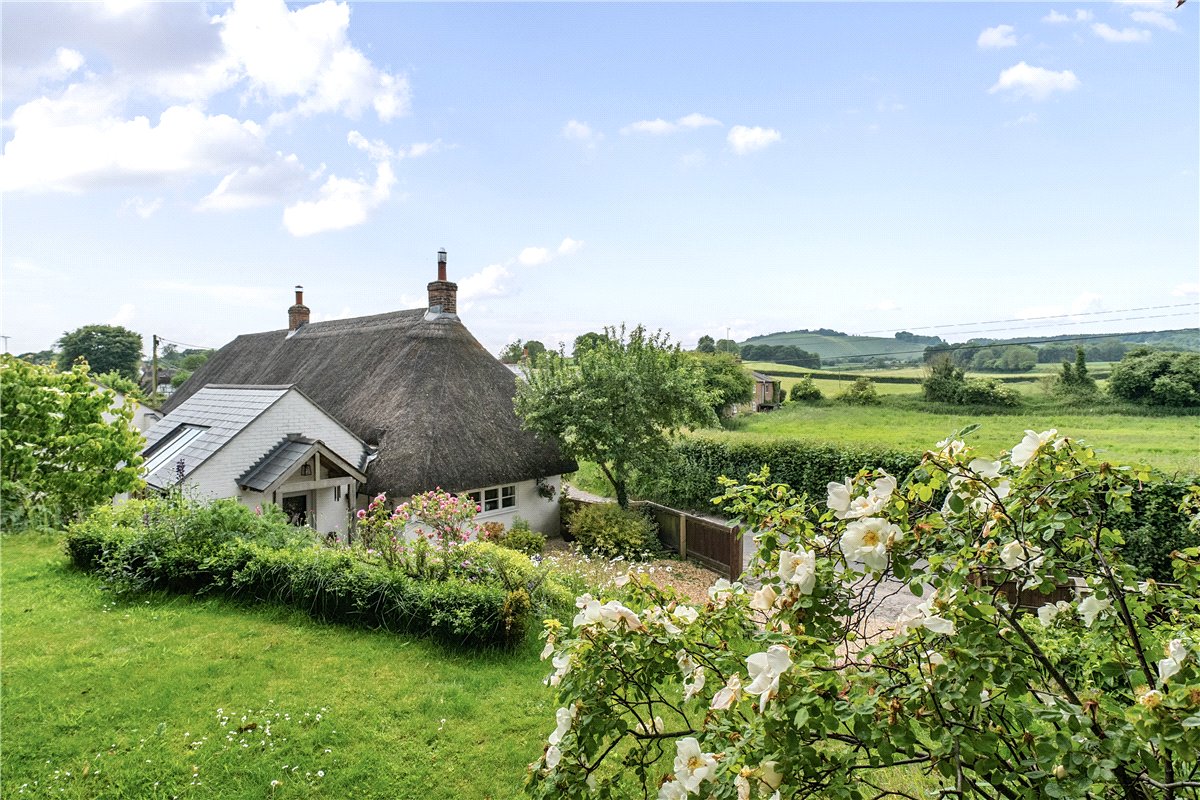 3 bedroom house, Wootton Rivers, Marlborough SN8 - Available