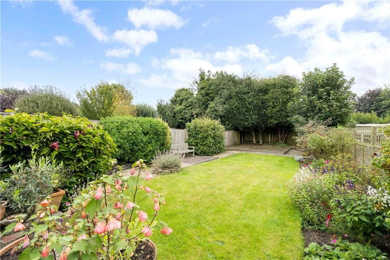 3 bedroom house, St. Johns Close, Marlborough SN8 - Sold STC