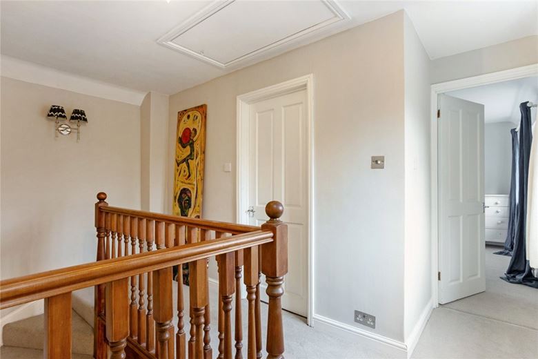 3 bedroom cottage, Wilton, Marlborough SN8 - Available