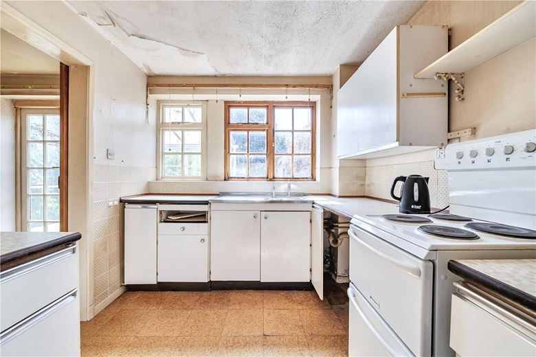 3 bedroom house, Southfield, West Overton SN8 - Sold STC