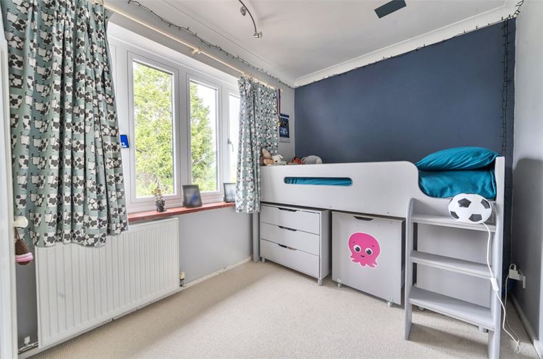 4 bedroom house, Elcot Lane, Marlborough SN8 - Available