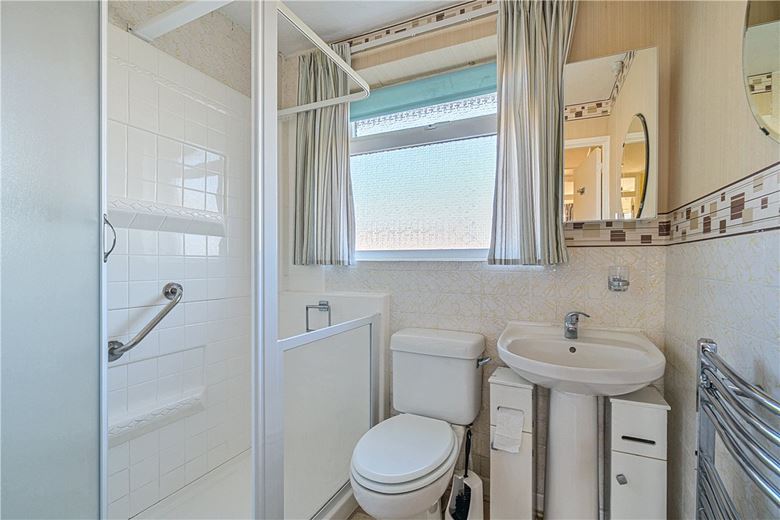 4 bedroom house, Ailesbury Way, Burbage SN8 - Available