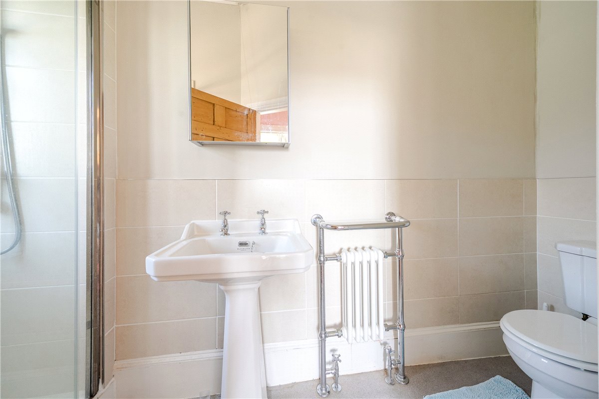 2 bedroom house, The Green, Marlborough SN8 - Sold STC