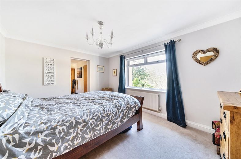 5 bedroom house, Studley Corner, Studley SN11 - Sold STC