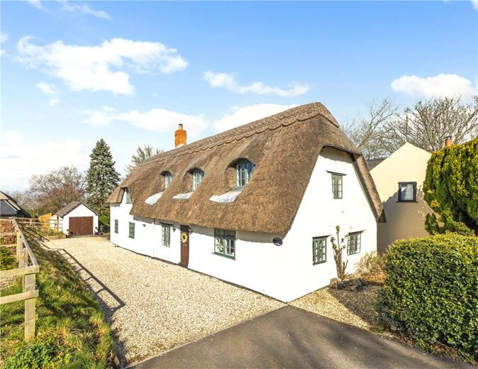 4 bedroom cottage, Church Road, Wanborough SN4 - Available