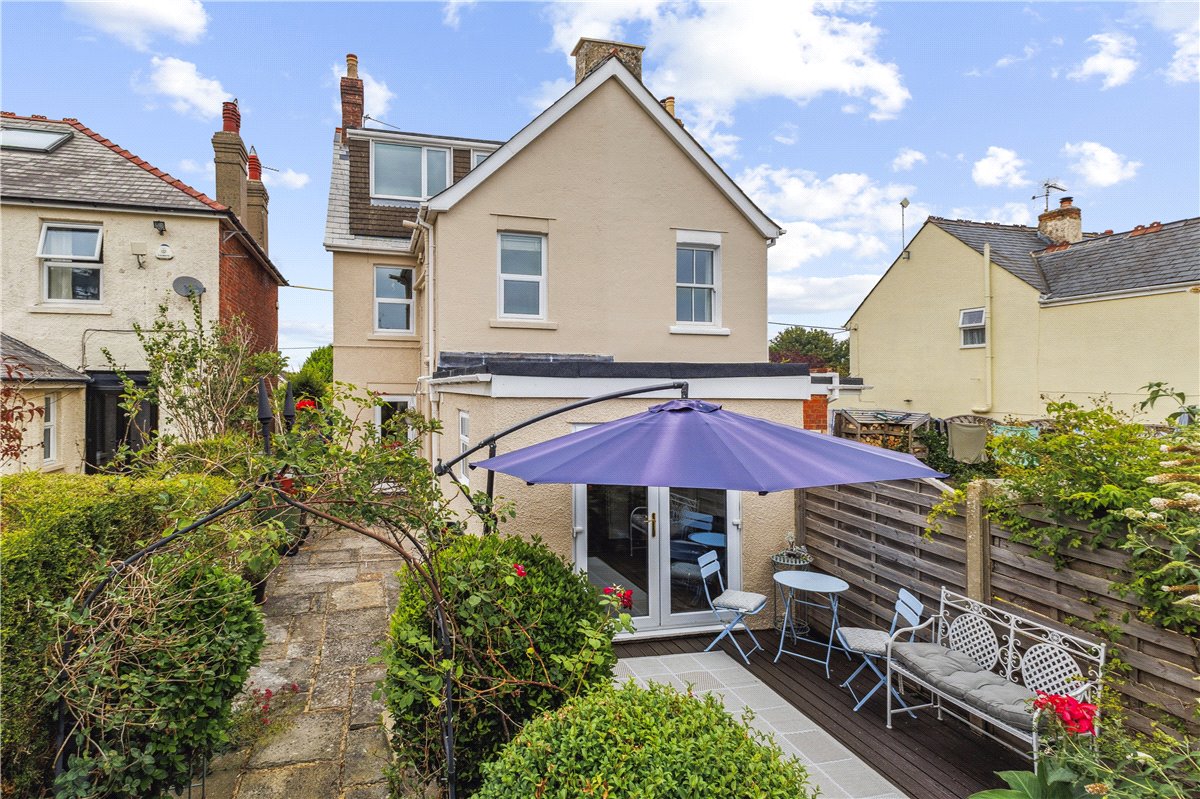 3 bedroom house, Butts Road, Chiseldon SN4 - Sold STC