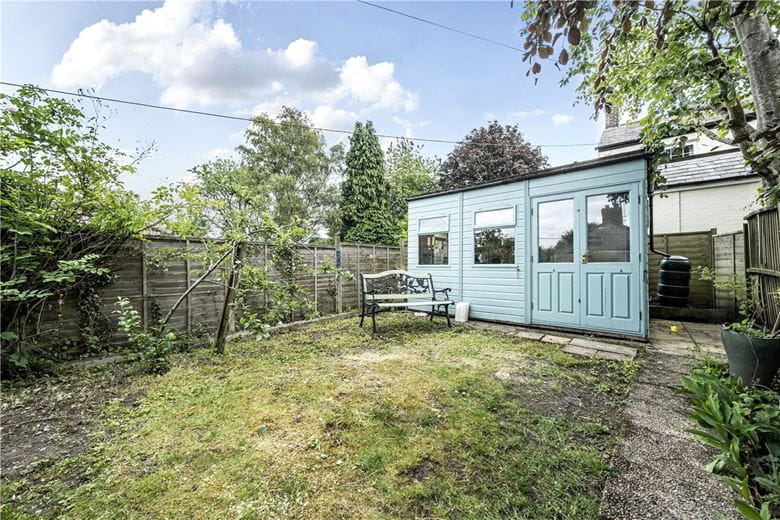 2 bedroom house, High Street, Manton SN8 - Available