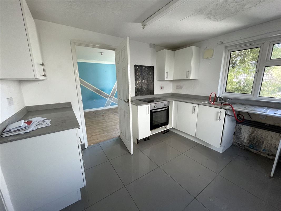 3 bedroom house, Bondfields, Woodborough SN9 - Sold STC