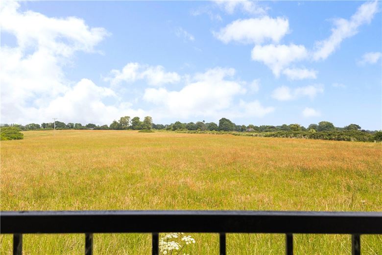 4 bedroom house, Knowle, Pewsey SN9 - Available