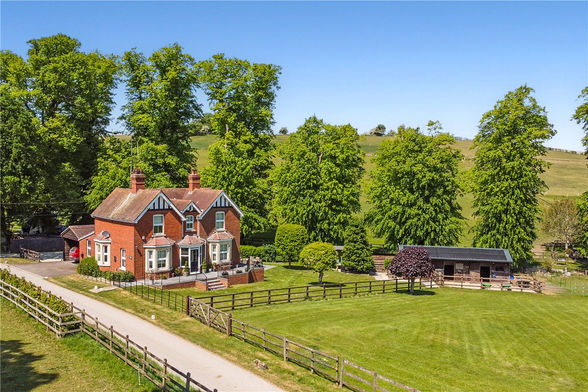 4 bedroom house, Russley Park, Baydon SN8 - Sold