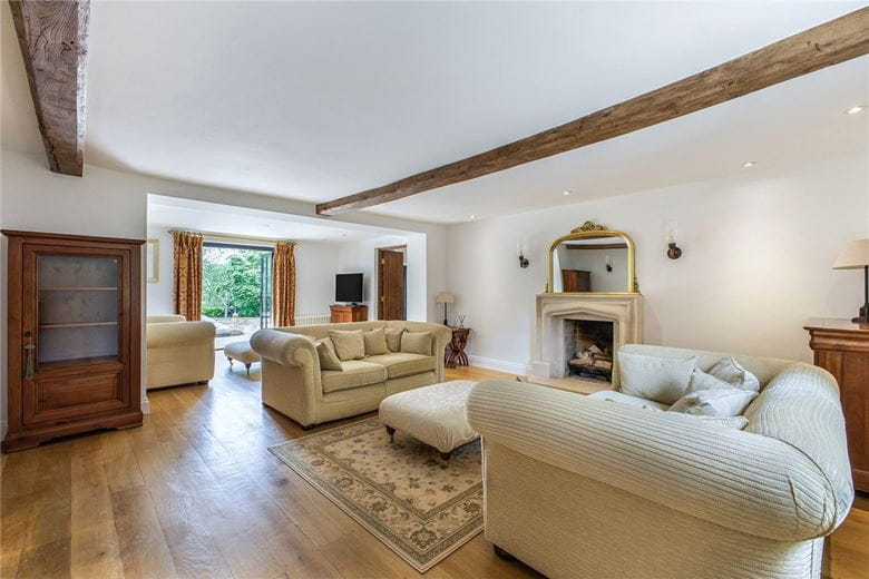 4 bedroom house, Broome Manor Lane, Swindon SN3 - Available