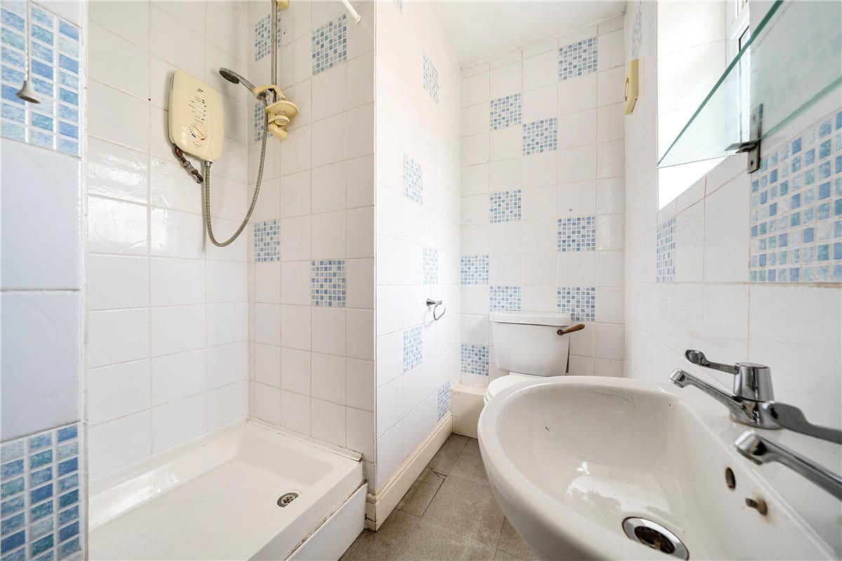 4 bedroom house, Andover Road, Upavon SN9 - Sold STC