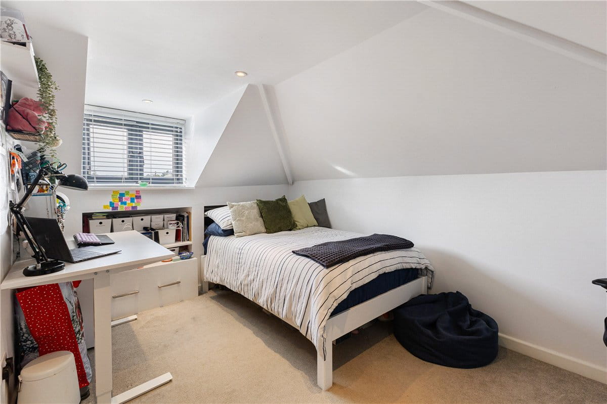 4 bedroom house, Blowhorn Street, Marlborough SN8 - Sold STC