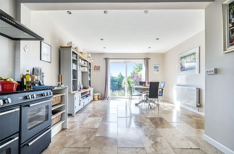 4 bedroom house, Manton Hollow, Manton SN8 - Available