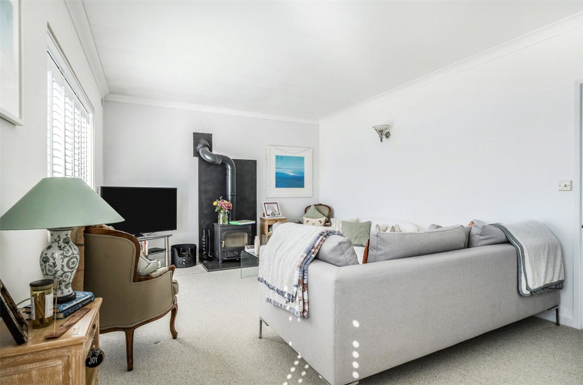 4 bedroom house, Manton Hollow, Manton SN8 - Available