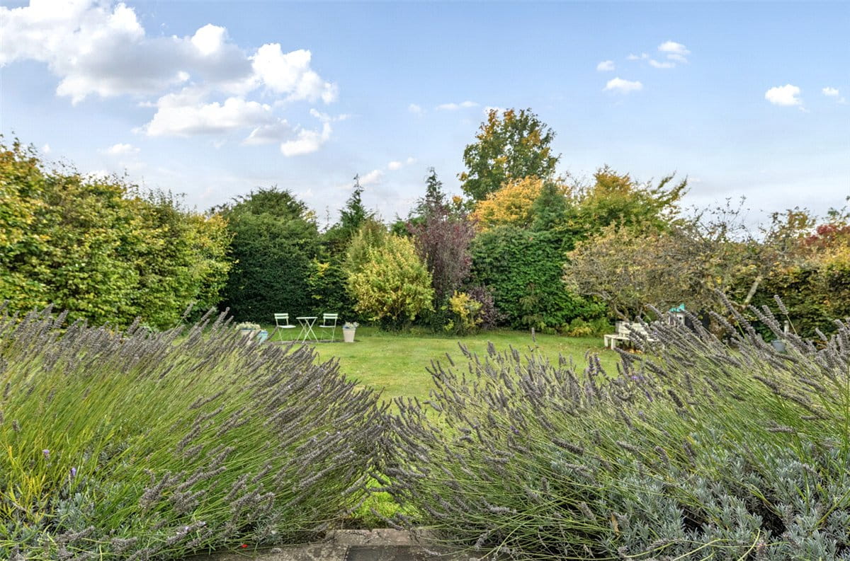 4 bedroom house, Manton Hollow, Manton SN8 - Available