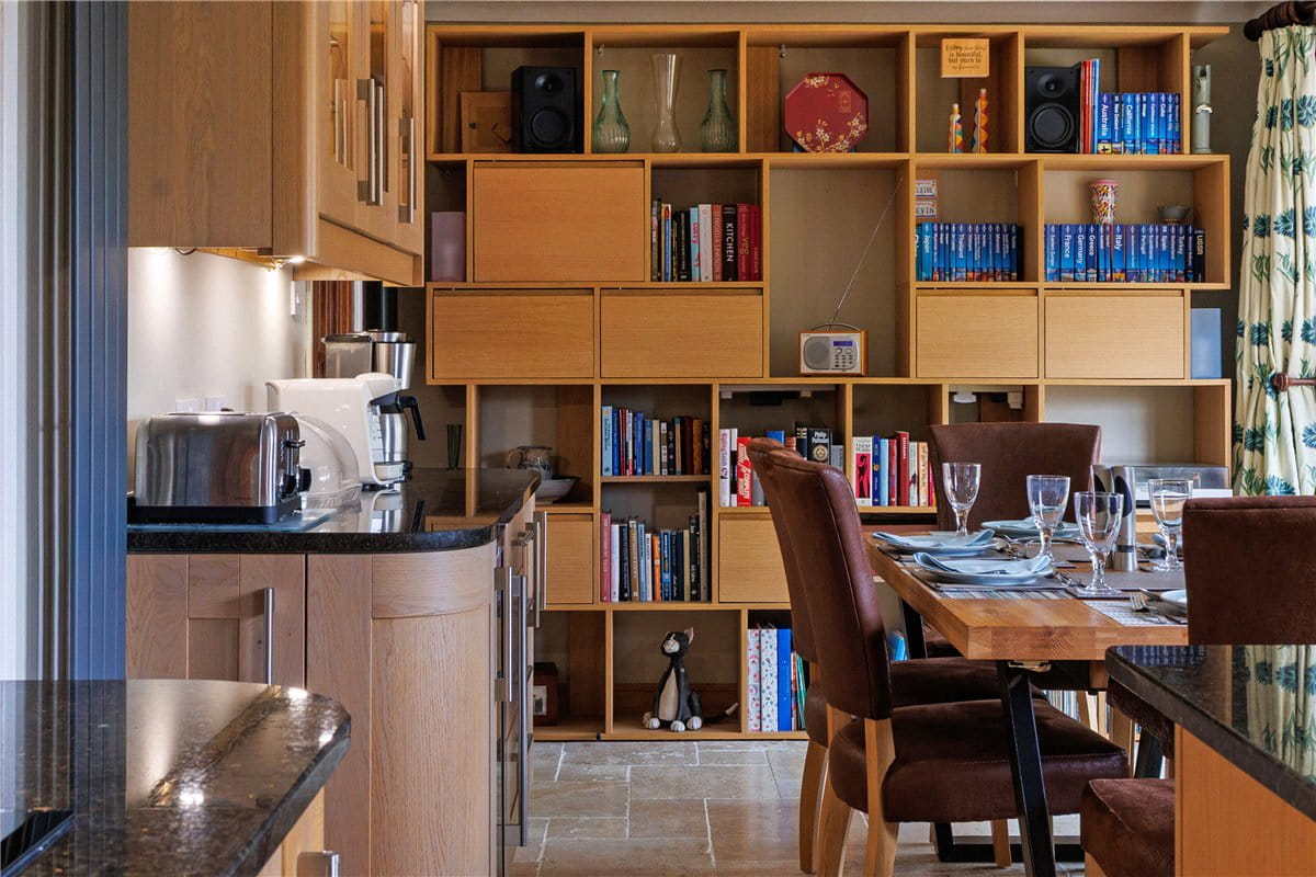 4 bedroom house, Ogbourne St. George, Marlborough SN8 - Available