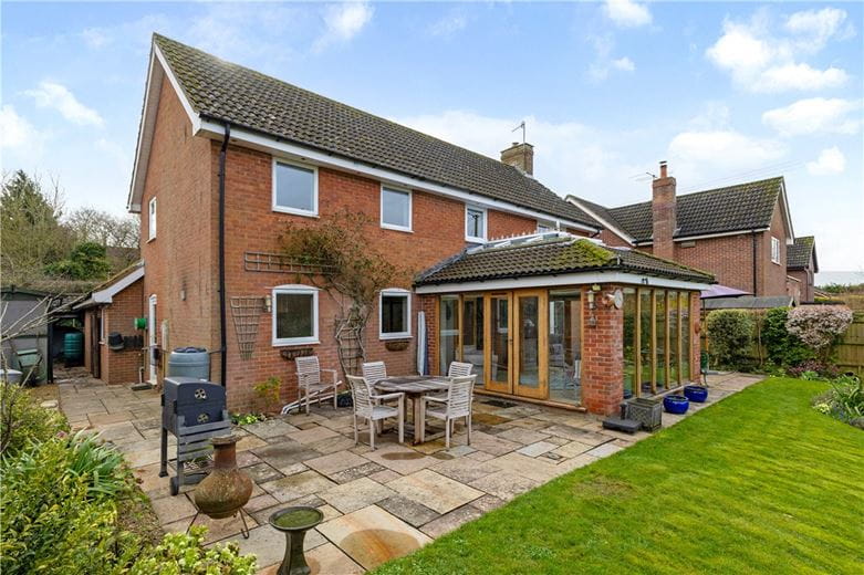 4 bedroom house, Ogbourne St. George, Marlborough SN8 - Available