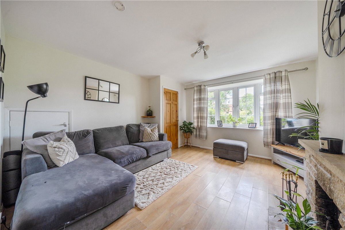 3 bedroom house, Southfield, West Overton SN8 - Available