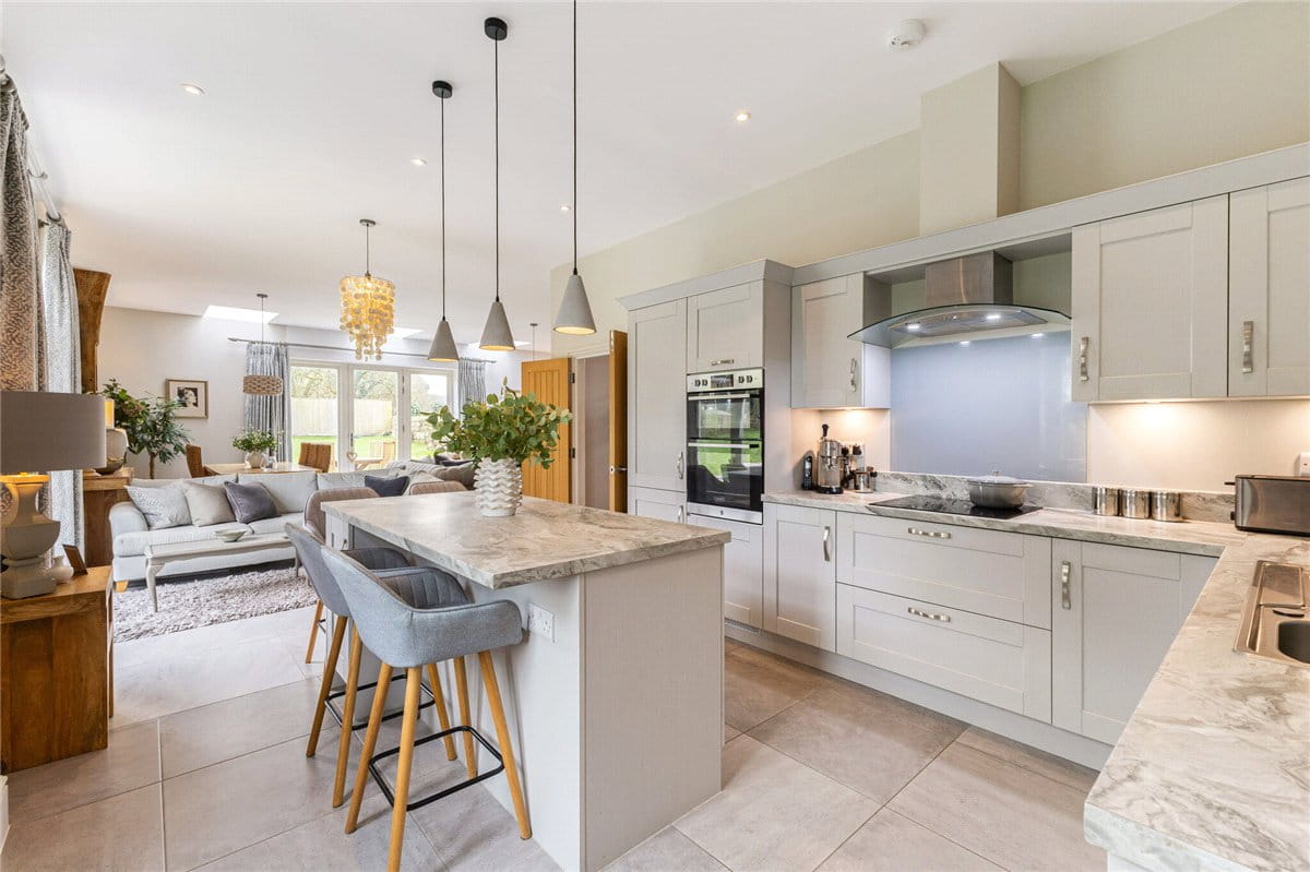 3 bedroom house, Old Dairy Lane, Winterbourne Monkton SN4 - Sold STC