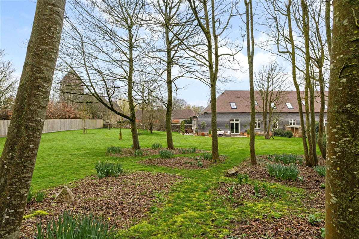 3 bedroom house, Old Dairy Lane, Winterbourne Monkton SN4 - Sold STC