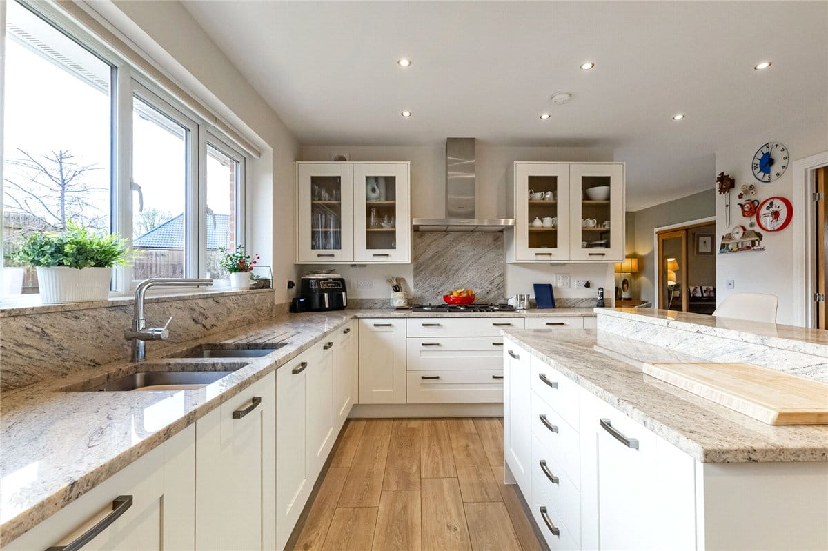 4 bedroom house, Jennings Road, Marlborough SN8 - Available