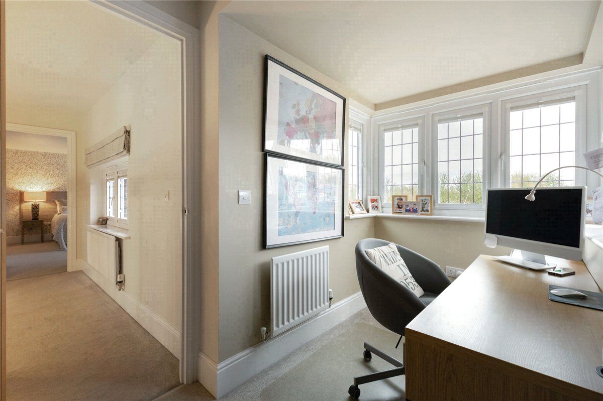 4 bedroom house, Jennings Road, Marlborough SN8 - Available