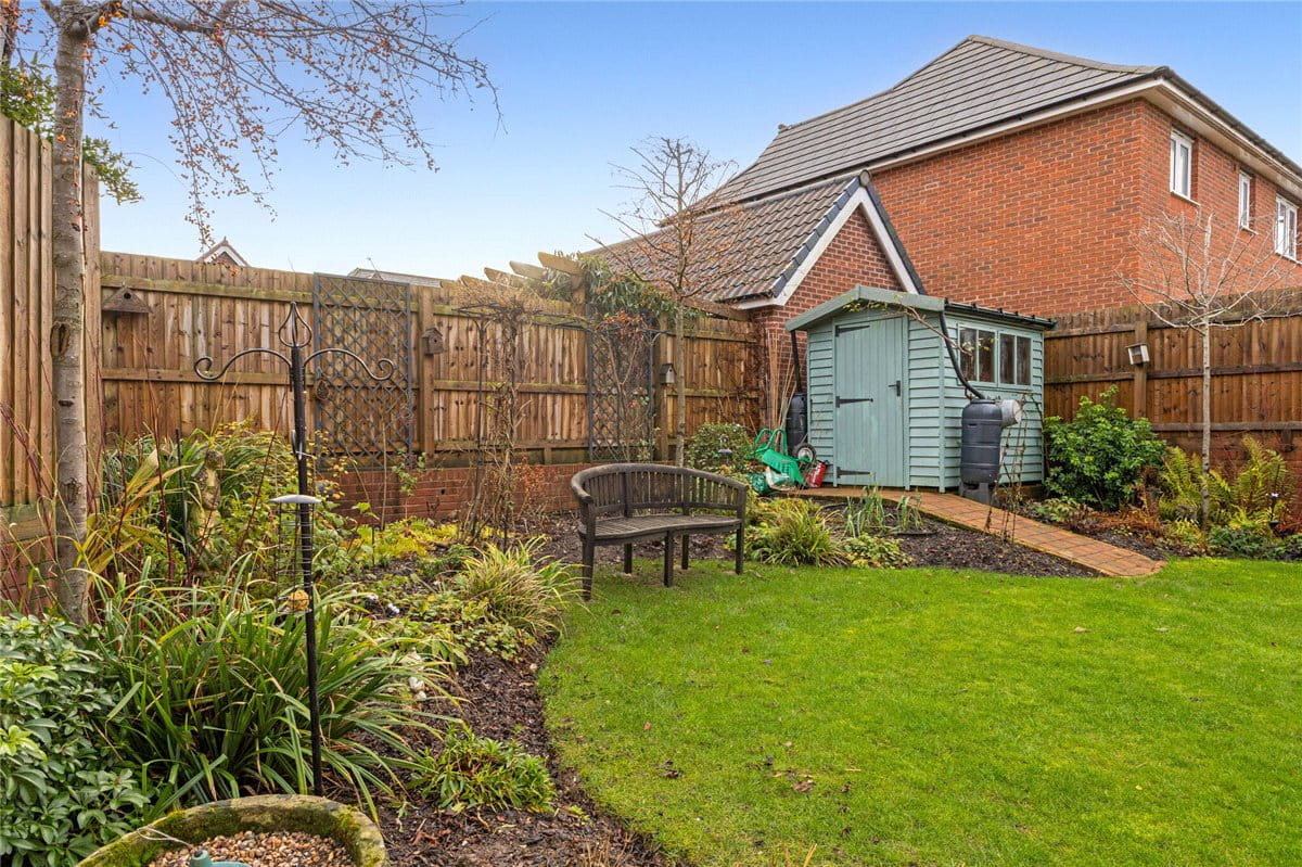 4 bedroom house, Jennings Road, Marlborough SN8 - Available