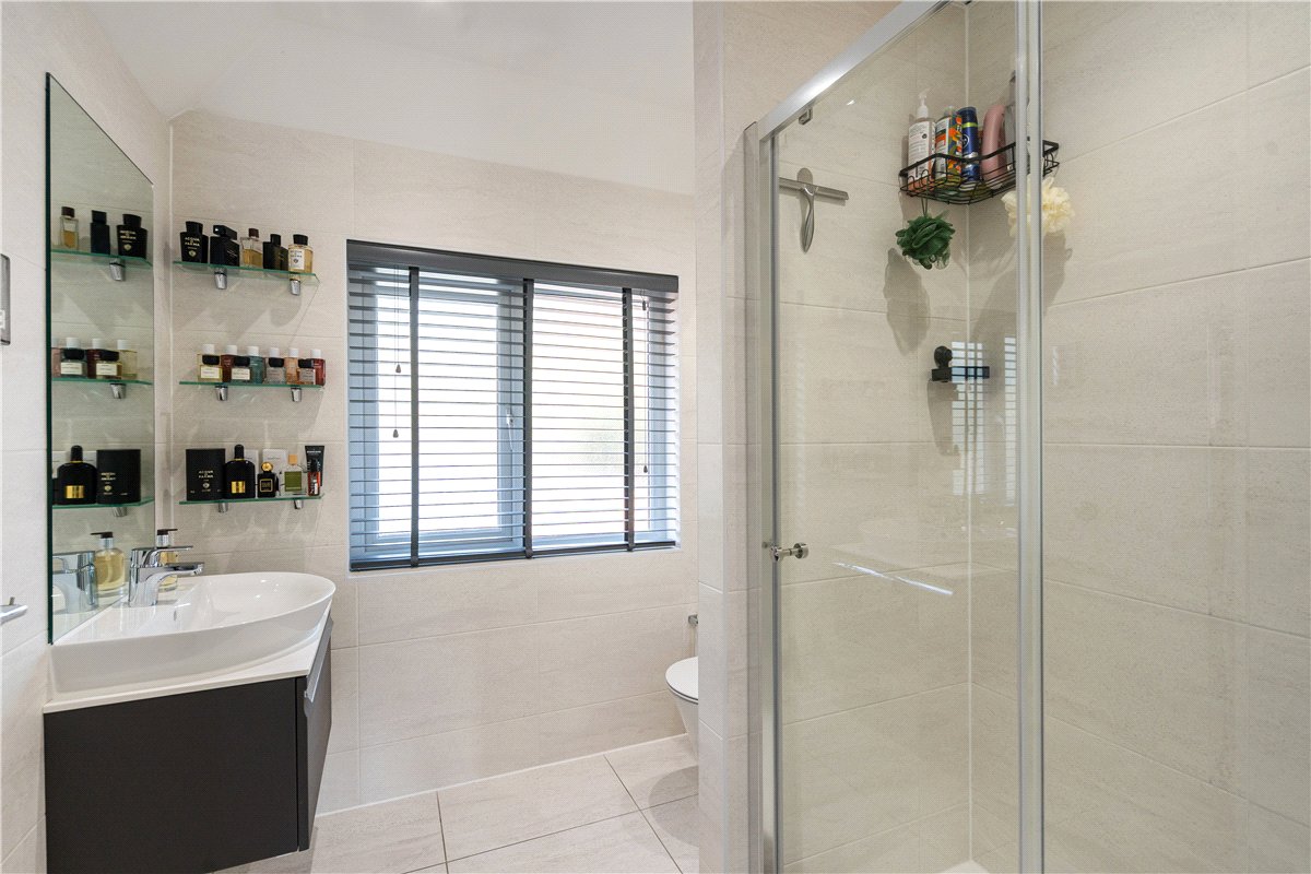 3 bedroom house, Garside Way, Marlborough SN8 - Available