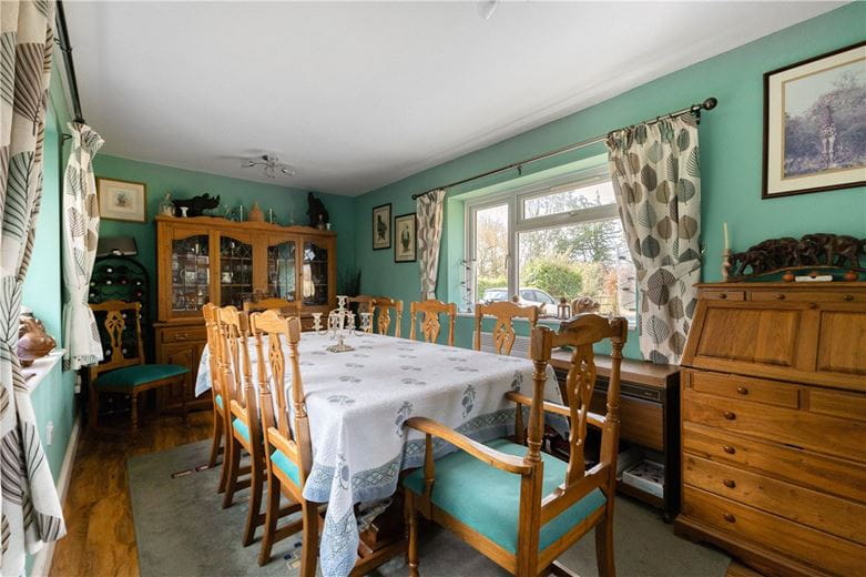 5 bedroom house, Littleworth, Pewsey SN9 - Available