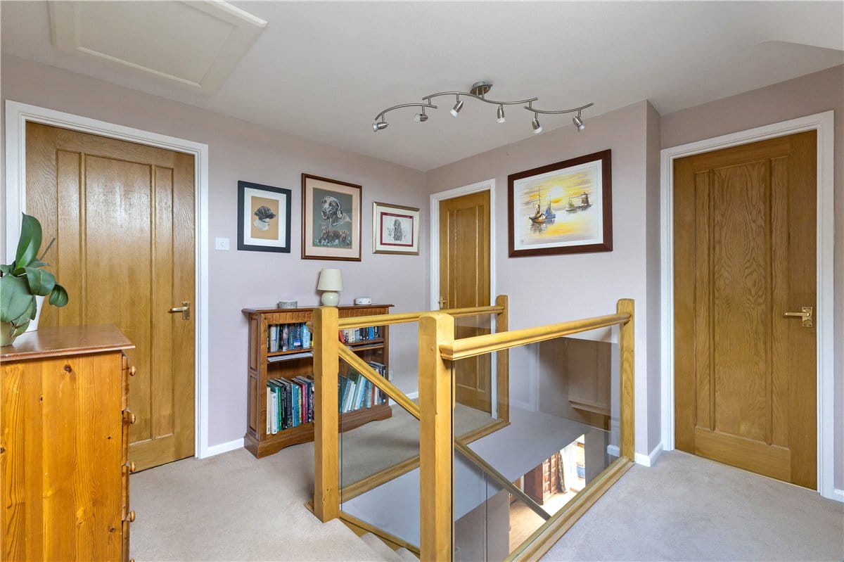 5 bedroom house, Littleworth, Pewsey SN9 - Available