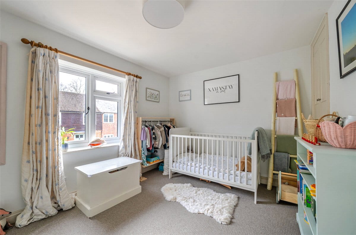 2 bedroom house, Dyers Yard, Ramsbury SN8 - Available