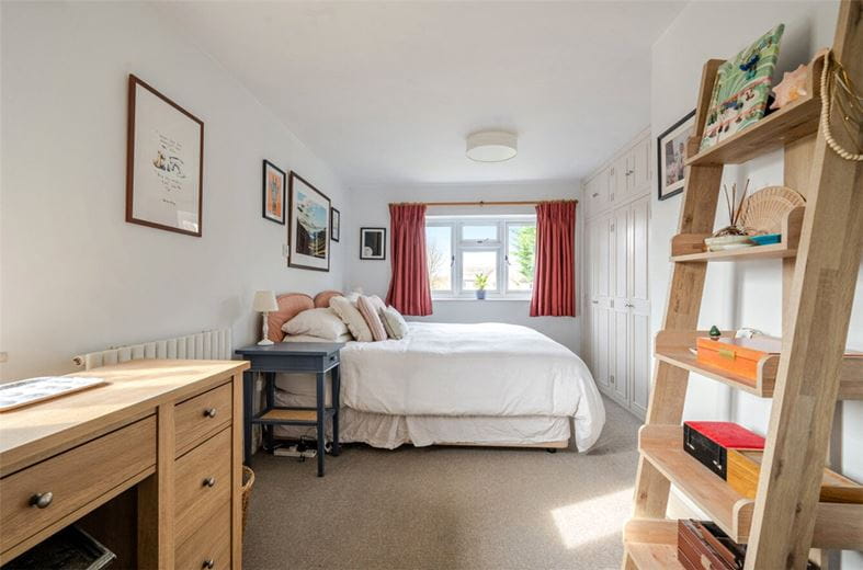 2 bedroom house, Dyers Yard, Ramsbury SN8 - Available