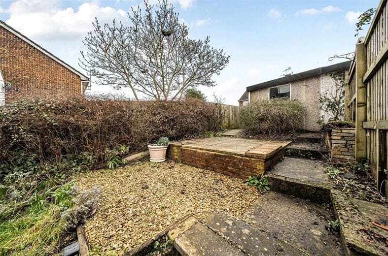 2 bedroom house, London Road, Marlborough SN8 - Available