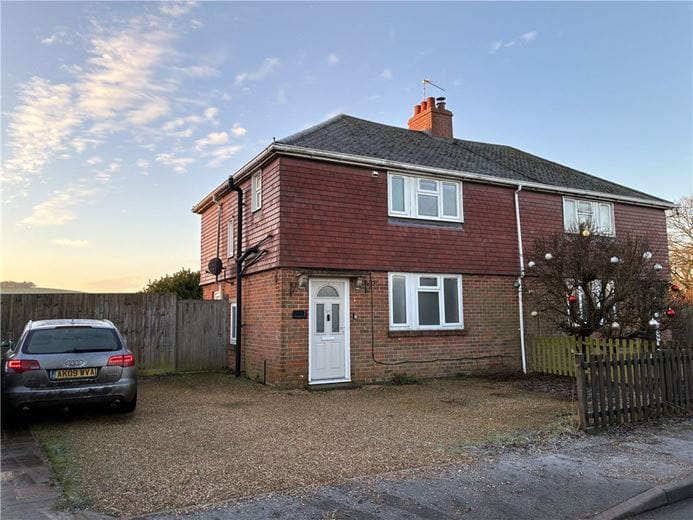 3 bedroom house, Burbage Road, Easton Royal SN9 - Sold STC