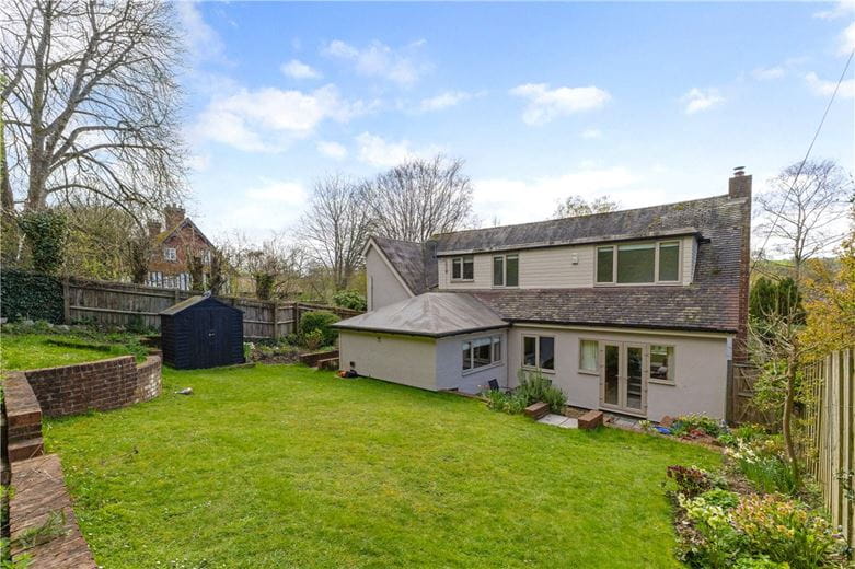 5 bedroom house, Bridge Street, Manton SN8 - Available