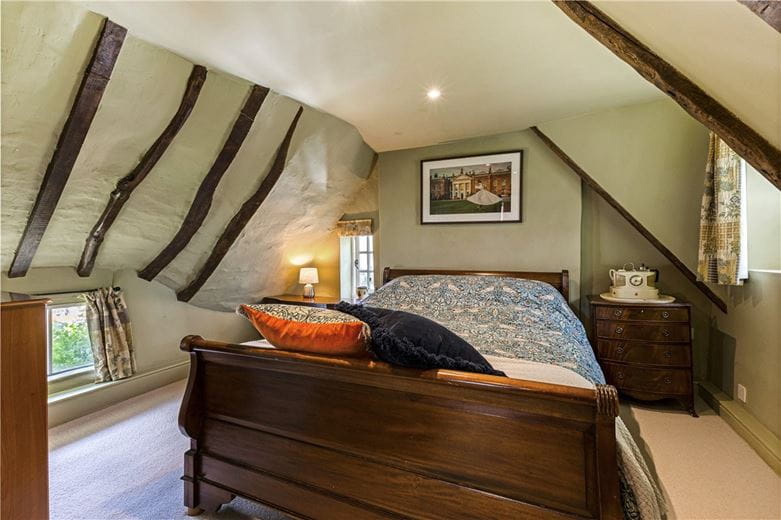 3 bedroom house, The Butts, Aldbourne SN8 - Available