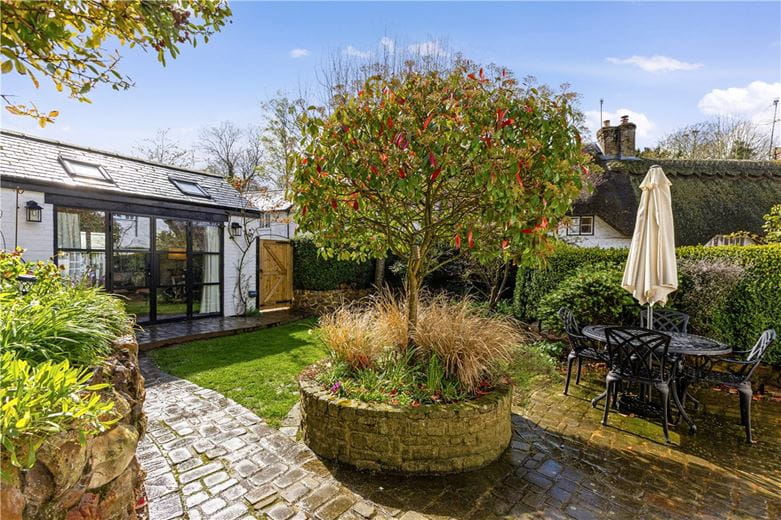 3 bedroom house, The Butts, Aldbourne SN8 - Available