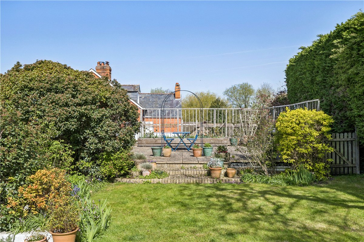 3 bedroom house, Kings Hill, Netheravon SP4 - Available