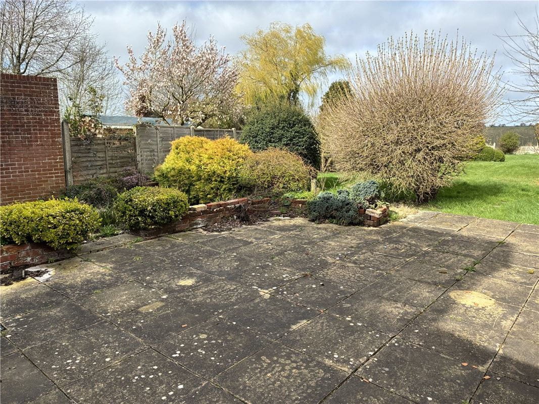 3 bedroom house, Severalls, Ham SN8 - Available