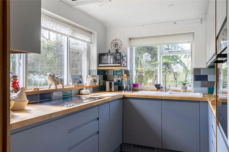 3 bedroom house, Park Lane, Cherhill SN11 - Available