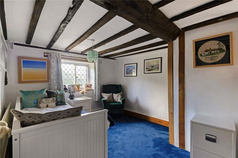 3 bedroom house, Park Lane, Cherhill SN11 - Available