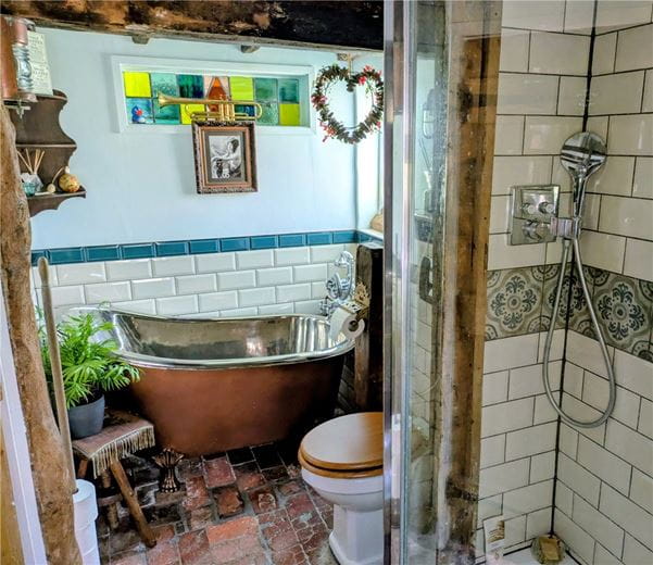 3 bedroom house, High Street, Burbage SN8 - Available