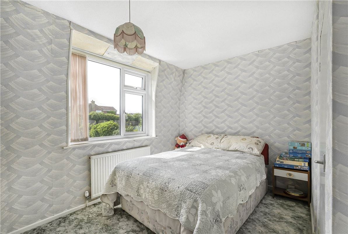 3 bedroom house, Five Stiles Road, Marlborough SN8 - Available