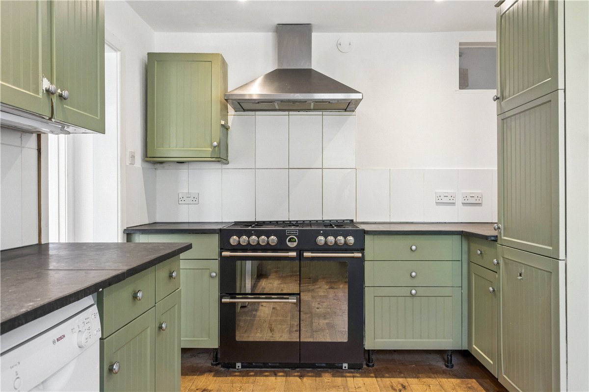 3 bedroom house, West Street, Aldbourne SN8 - Available