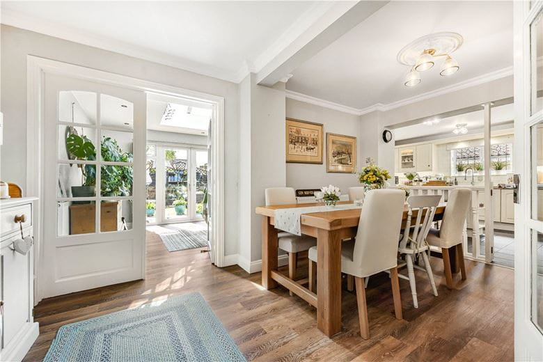 5 bedroom house, Forge Close, Milton Lilbourne SN9 - Available