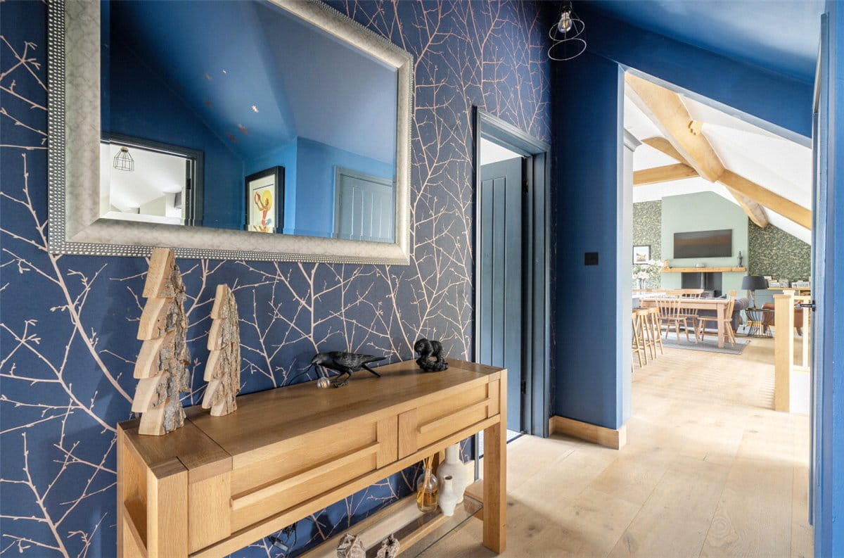 5 bedroom house, Studley Hill, Studley SN11 - Available